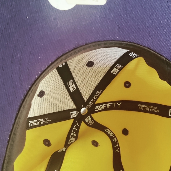 Rare cincinnati reds Lakers - Picture 3 of 4